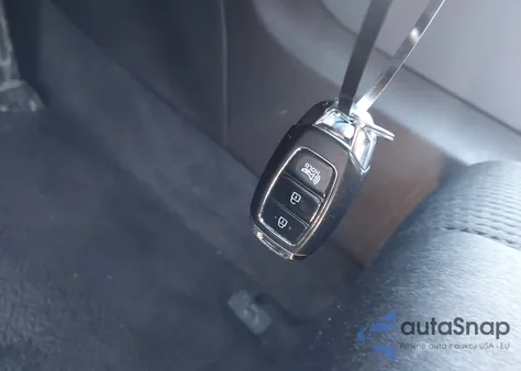 2020 Hyundai Santa Fe from USA, damaged, VIN 5NMF3CAD1LH205785